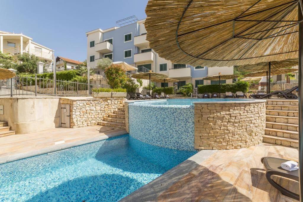 סלאטינה Apartment Livia מראה חיצוני תמונה