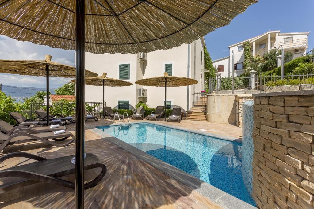 סלאטינה Apartment Livia מראה חיצוני תמונה