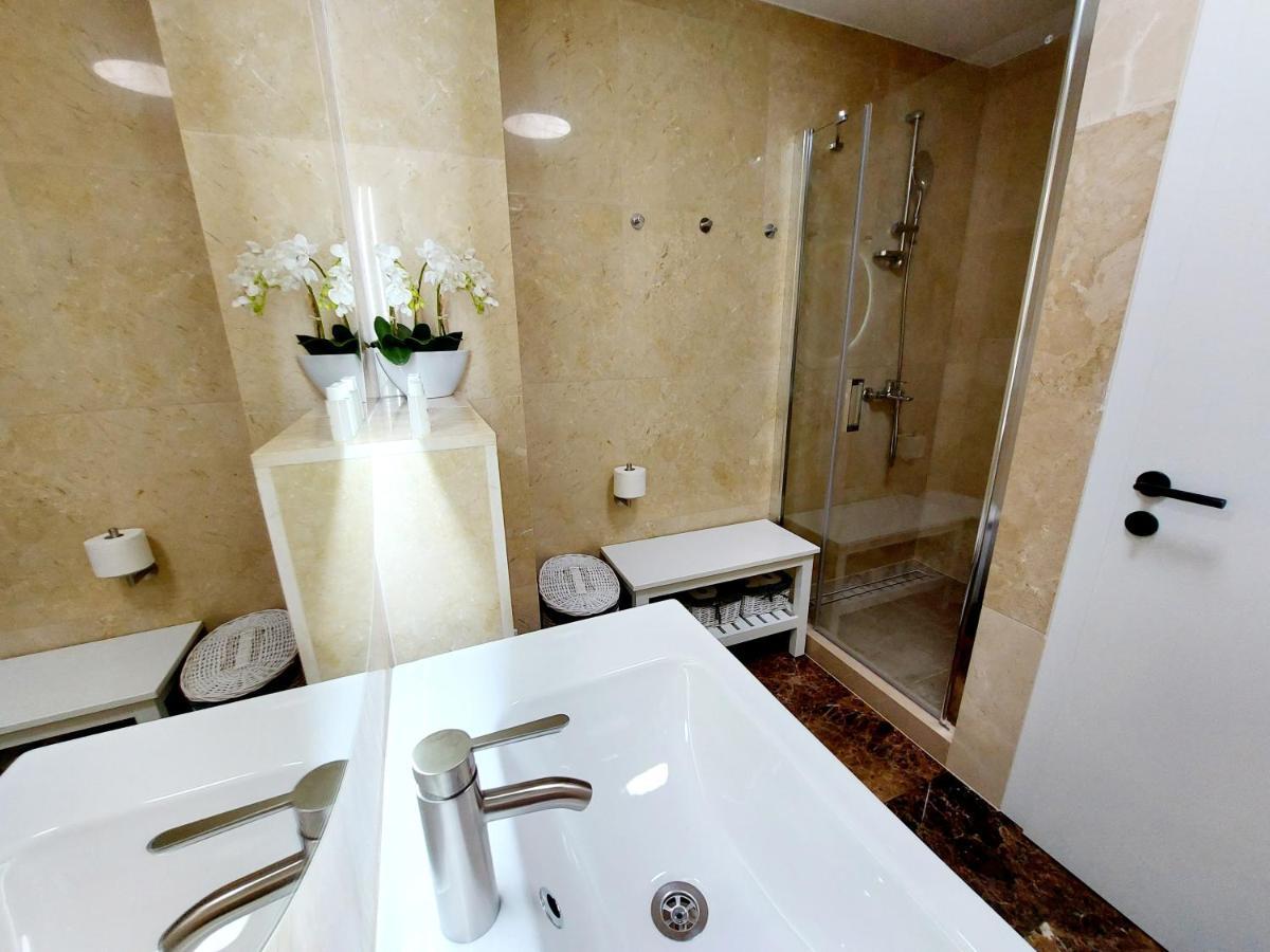 סלאטינה Apartment Livia מראה חיצוני תמונה